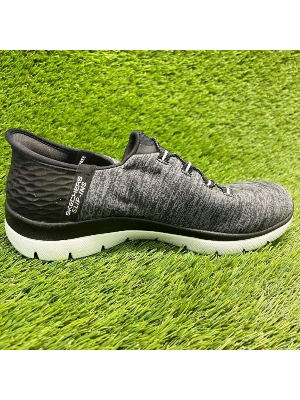 Skechers please review